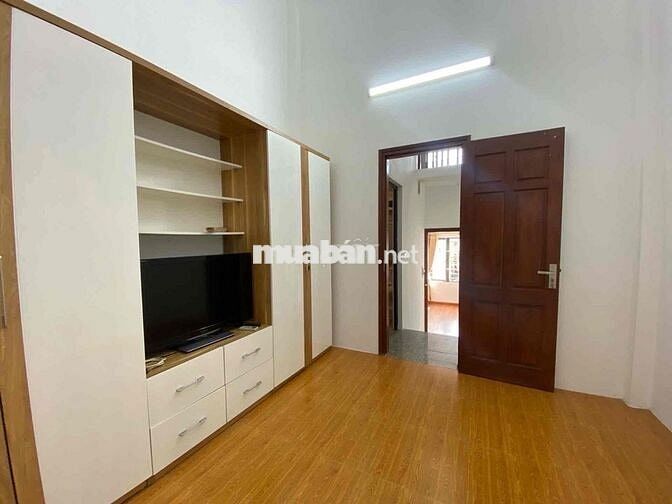 Bán nhà phố La nội 35m x 5 tầng gần chợ lo góc, gần ô tô giá 6,4 tỷ