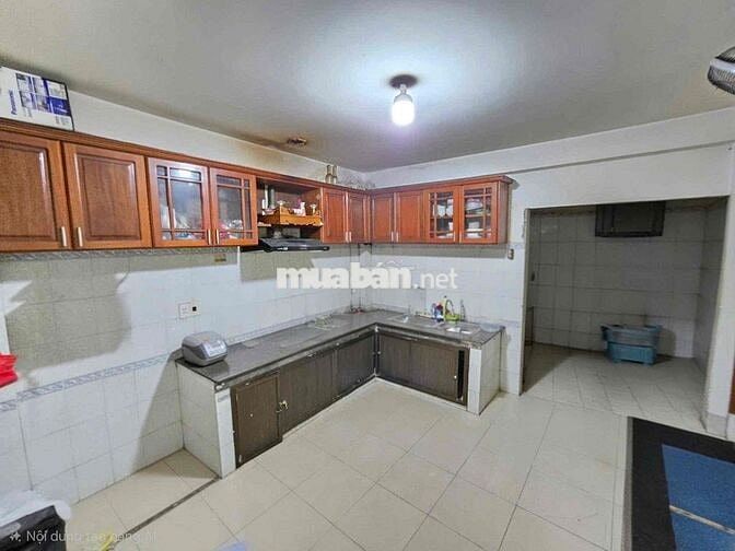 🇻🇳 Cho thuê nhà 2,5 tầng mặt tiền : Nguyễn Hoàng - Giá 17 Triệu