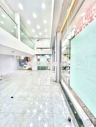 HÀNG HIẾM GÓC 2 MẶT TIỀN – 213E Phan Đăng Lưu, P.1, PN, DTSD 200m²