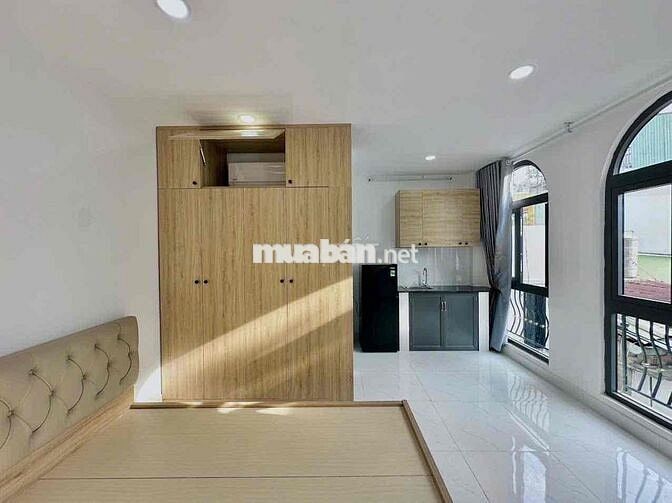 🔥CHO THUÊ STUDIO BAN CÔNG FULL NT - THANG MÁY HẦM XE - GIÁP Q1,3,10