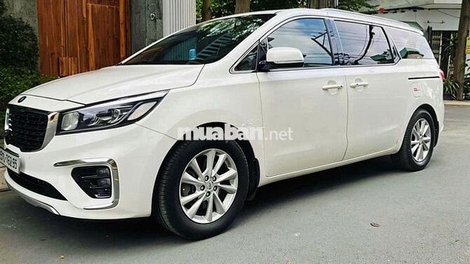 Gia đình bán xe Sedona bản Luxury full SX 2021