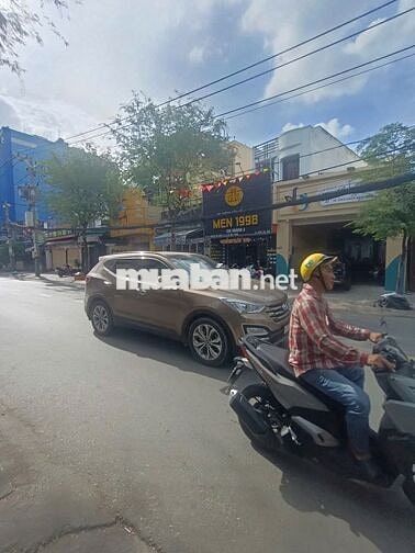 Mặt tiền  NGUYỄN VĂN KHỐI - P9 - GÒ VẤP - Ngộp bank chỉ 14,3 tỷ