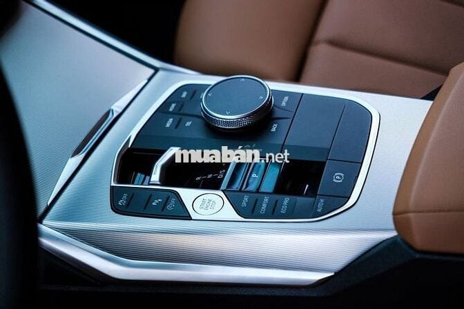 BMW 320i Sportline Model 2024 20000 Miles