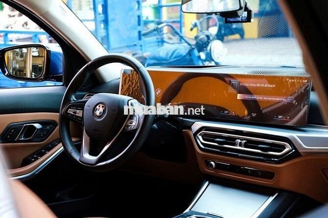 BMW 320i Sportline Model 2024 20000 Miles