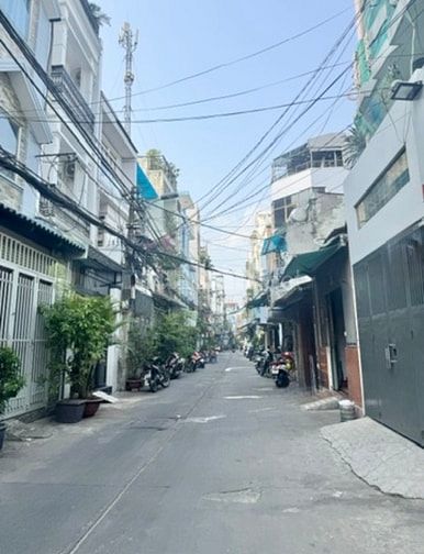HẺM 8M LẠC LONG QUÂN - 88M2 - 7 PHÒNG NGỦ - TIỆN XÂY CHDV - CHỈ 10 TỶ