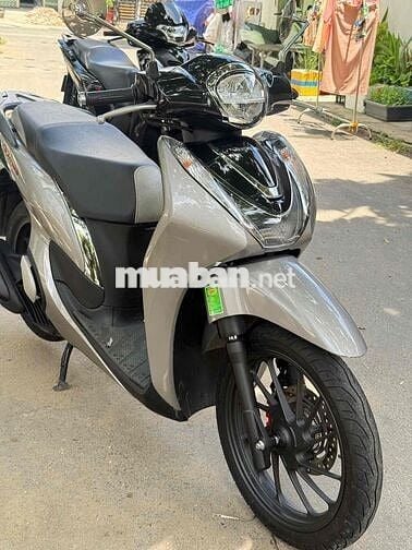 Honda SH Mode 2025 Bạc đen 3000km