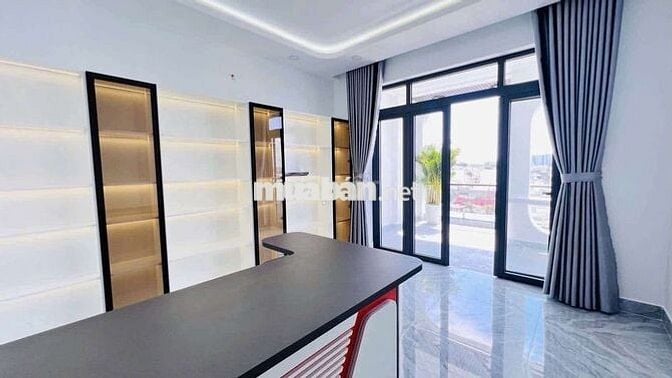 Siêu Phẩm 4,2m x 26m. 7 Tầng Thang Máy Mặt Tiền Nhánh Nguyễn Văn Quá