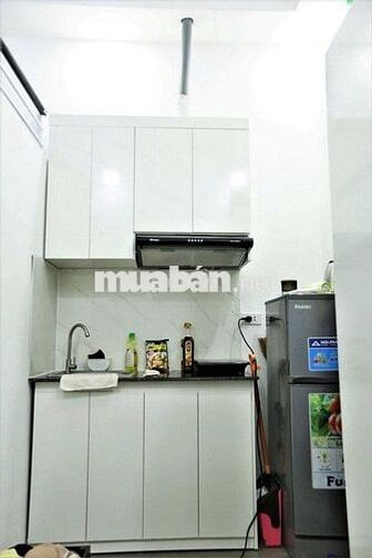 CĂN HỘ DỊCH VỤ NGÕ 175 LẠC LONG QUÂN