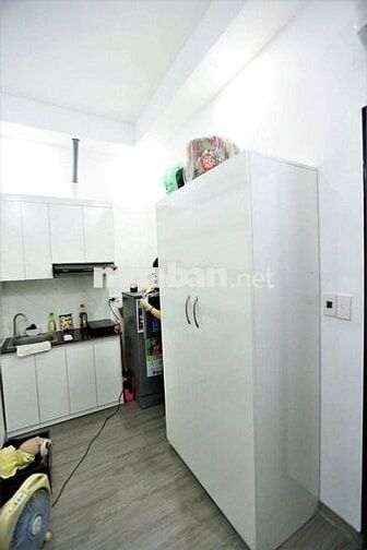 CĂN HỘ DỊCH VỤ NGÕ 175 LẠC LONG QUÂN