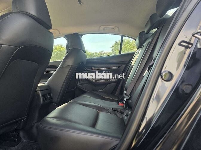 MAZDA 3 1.5L LUXURY SPORT 2021 81000KM BẢOHÀNH1NAM