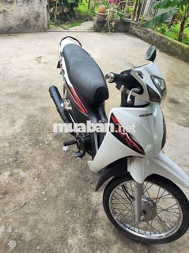 Honda Wave A 2021 110cc Trắng Trên 100km