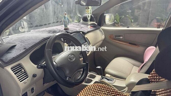 Toyota Innova 2010 Tự động Đen