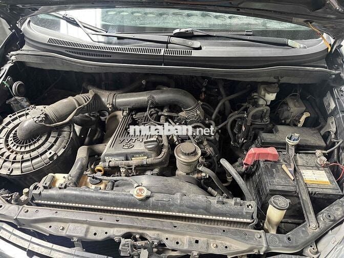 Toyota Innova 2010 Tự động Đen