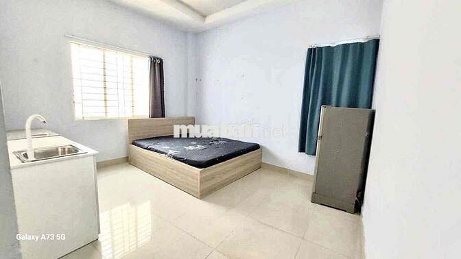 Studio Full Nội Thất Có Kệ Bếp – Cửa Sổ Lớn Thoáng Mát – Dương Bá Trạc