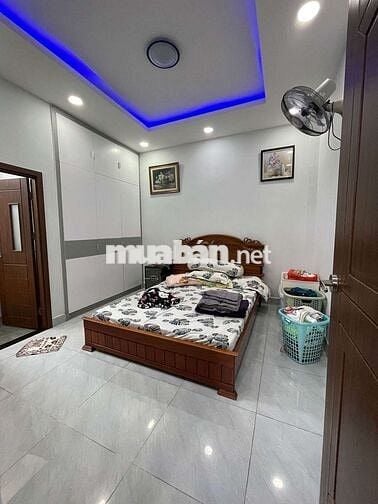 Nhà Đẹp 3 Tầng, Hẻm 5M Đường Phan Huy Ích, Tân Bình, 3PN, Giá 5,7Tỷ.