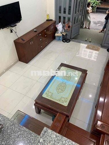 cho thuê nhà 2 lầu Ngã tư ga gần chợ cầu đồng 4 phòng ngủ đường 5m