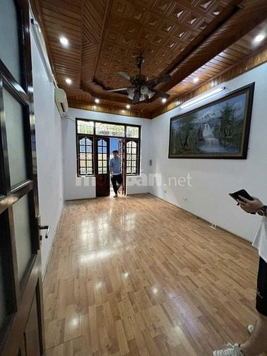 Cho thuê nhà nguyên căn 5 tầng, 6 ngủ, 5WC phố Hoàng Sâm ,Cầu Giấy
