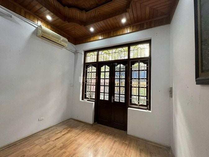 Cho thuê nhà nguyên căn 5 tầng, 6 ngủ, 5WC phố Hoàng Sâm ,Cầu Giấy