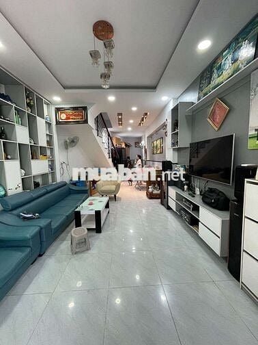 Nhà Đẹp 3 Tầng, Hẻm 5M Đường Phan Huy Ích, Tân Bình, 3PN, Giá 5,7Tỷ.