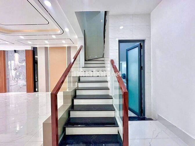 Cần cho thuê nhà ngang 6m HXH 25/2A Thăng Long P.4 Q.Tân Bình