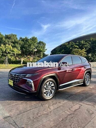Hyundai Tucson 2023 2.0 đặc biệt Đỏ 32000 km