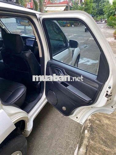 Ford Escape 2012 Trắng 126036 km