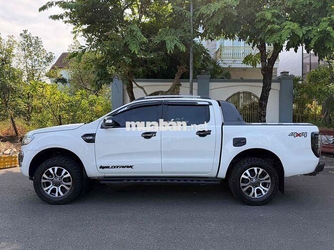 Ford Ranger Wildtrak 2016 Trắng 105000km