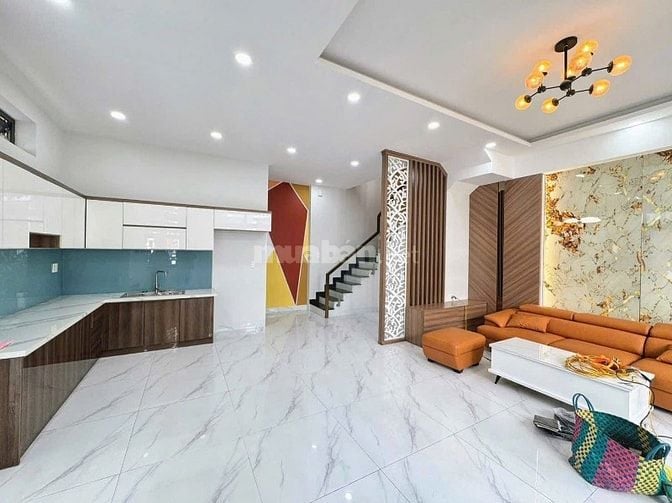 Nhà 8x9m 1 trệt 3 lầu 4PN 5WC góc 2 mặt HXH LK 8-9 . Giá 6.97 tỷ