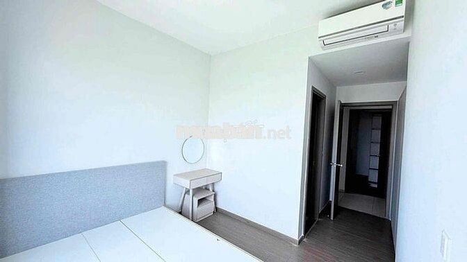 chính chủ bán căn 85m2 .nội thất đầy đủ có 4máy lạnh 2máy nước nóng