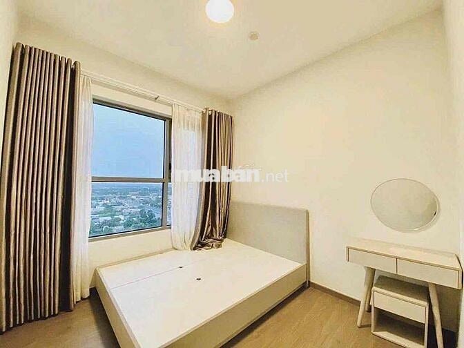chính chủ bán căn 85m2 .nội thất đầy đủ có 4máy lạnh 2máy nước nóng