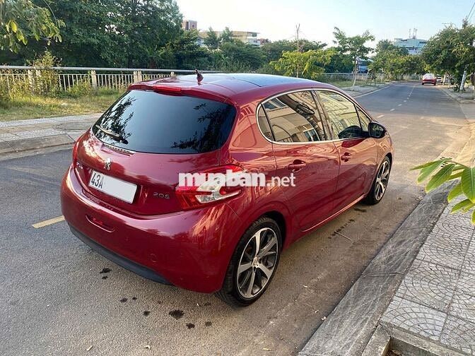 Peugeot 208 1.6L Tự động Xăng Đỏ 76.000km