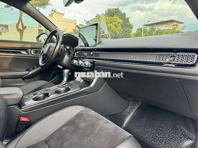 Honda Civic 1.5 Turbo RS 2021 Trắng 51000 km