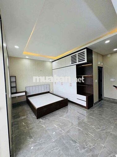 Hạ Giá Bán Nhà 1 Trệt 2 Lầu Đẹp, MT Nhựa 13m Cách Chợ Hóc Môn 500m.