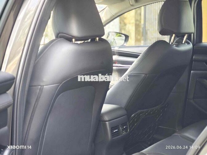 [xe QSD] Mazda3 Luxury 2023 Xám 33.000km