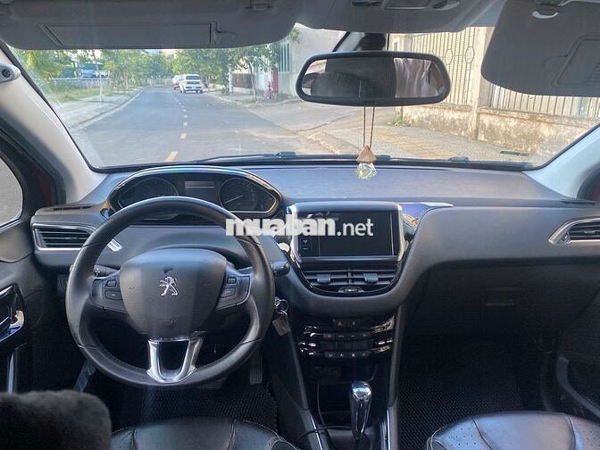 Peugeot 208 1.6L Tự động Xăng Đỏ 76.000km