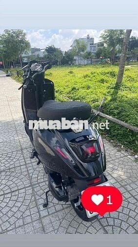 Piaggio Vespa iGet Đen bóng Xe tay ga