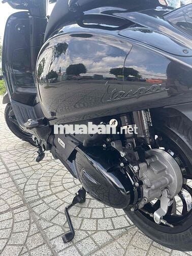 Piaggio Vespa iGet Đen bóng Xe tay ga