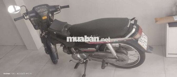 Honda Dream màu Đen