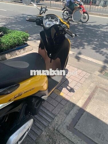 Honda SH Mode Vàng Đã sử dụng