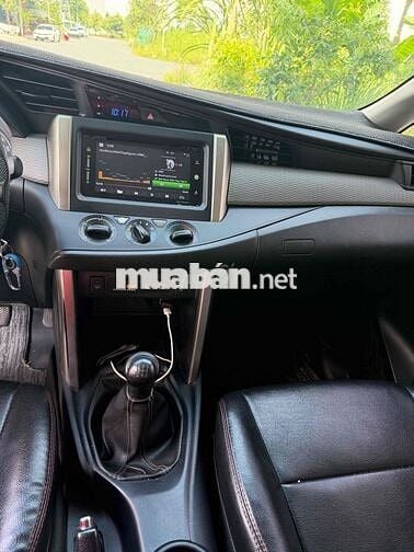 Toyota Innova 2.0E 2019 Trắng Bản 7 Túi khí