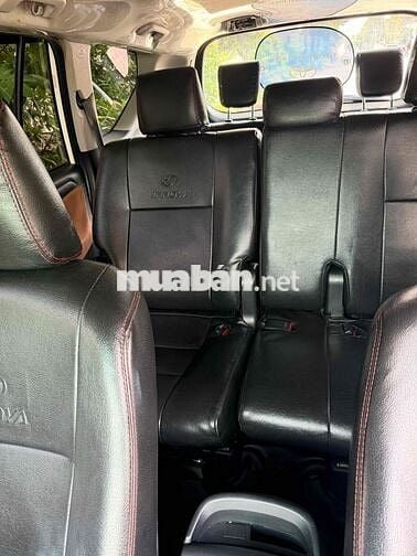 Toyota Innova 2.0E 2019 Trắng Bản 7 Túi khí
