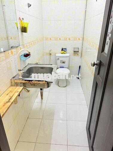 PASS TRỌ 2tr5 Q8 Phạm Thế Hiển đầu tháng 7 dọn vào