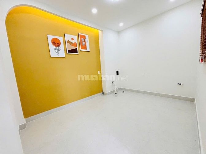 Nhà mới thiết kế hiện đại - HXH đường 26/3