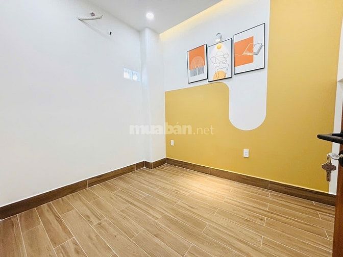 Nhà mới thiết kế hiện đại - HXH đường 26/3
