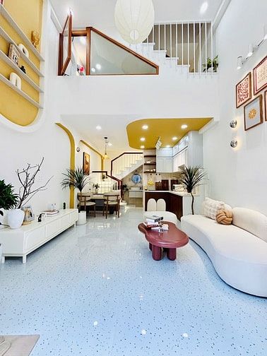 Nhà mới thiết kế hiện đại - HXH đường 26/3