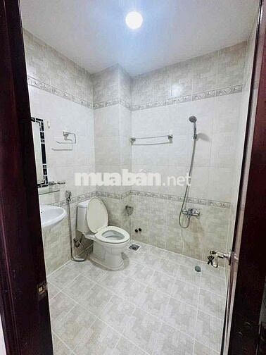 CHO THUÊ NHÀ ĐẸP HẺM HẬU GIANG-QUẬN 6