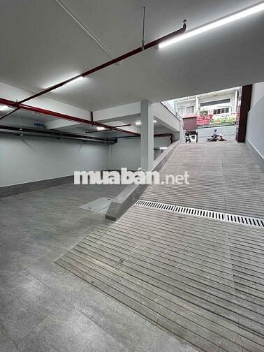 CHO THUÊ TOÀ NHÀ MẶT TIỀN QUẬN 6 DTSD 800m2