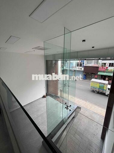 CHO THUÊ TOÀ NHÀ MẶT TIỀN QUẬN 6 DTSD 800m2