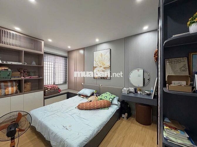 🔥 NHÀ HÒA CƯỜNG – 3 TẦNG MỚI ĐẸP – Ô TÔ TẬN CỬA – 5.x TỶ