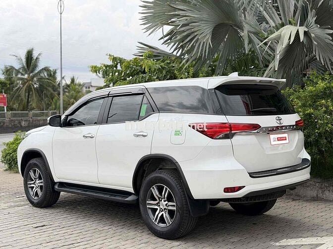 Toyota Fortuner 2.4G 4x2 AT 2024 Trắng 70.000 km